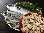 犬猫の手作りご飯におすすめの魚「【冷凍】嵐山鮮魚　青物三昧パラパラミンチ 300g」